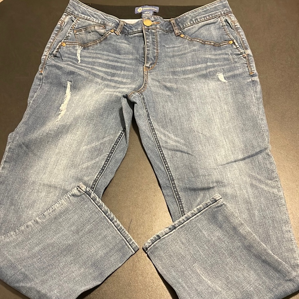 Democracy Jeans
